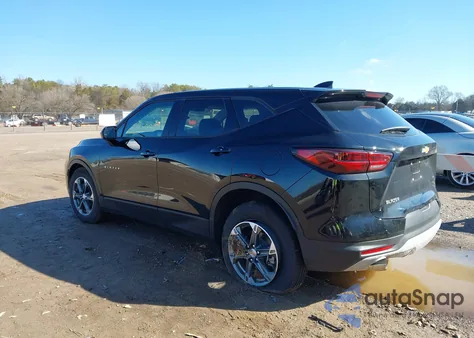 2025 Chevrolet Blazer Fwd 2Lt from USA, damaged, VIN 3GNKBCR40SS249752